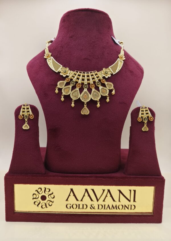 Regal Blossom Antique Gold Necklace Set - Image 2