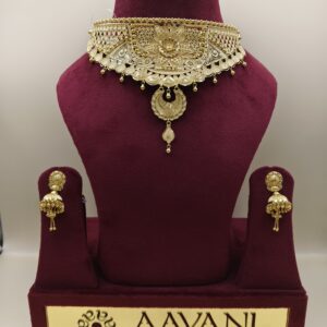 Majestic Temple Bloom Gold Choker Set