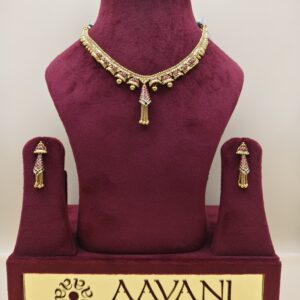 GraceLite Pink Stone Gold Necklace Set