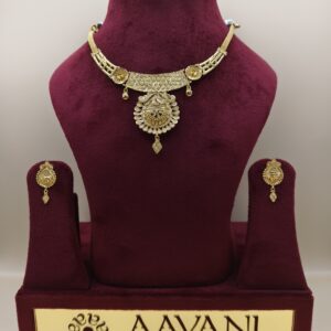 Elegant Temple-Inspired Gold Necklace Set with Intricate Detailing