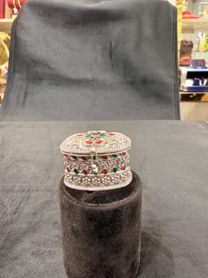 Heritage Bloom: Ornate Silver Gemstone Trinket Box